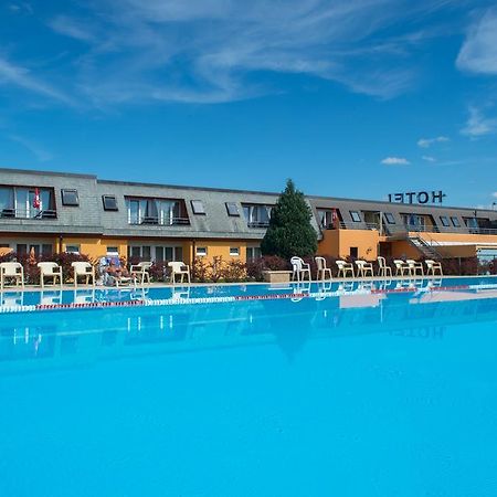 Hotel Lacotel Avenches Eksteriør bilde