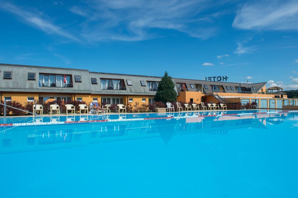 Hotel Lacotel Avenches Eksteriør bilde
